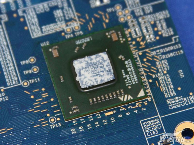 ��ʤIntel��ʢ���紦�������ܶԱ�����