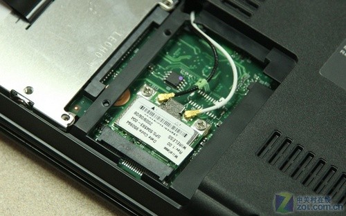 3999元双核独显本惠普Compaq516评测(2)