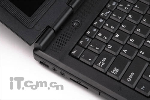 1255882011_woTEl3.jpg
