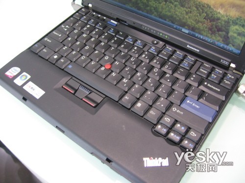 P8600处理器ThinkPadX200低价6400元