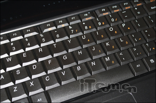 i7处理器配win7联想Y550P游戏本10999