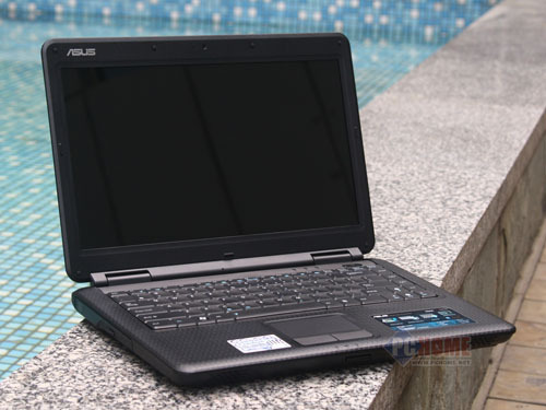 只要3288元 华硕X8AAF独显本抱回家_笔记本