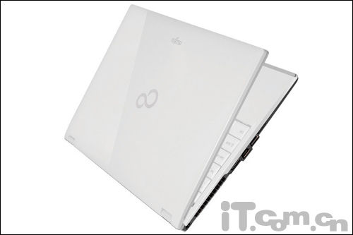 ���ܳߴ�ƽ�����13��ʼǱ��Ƽ�(4)