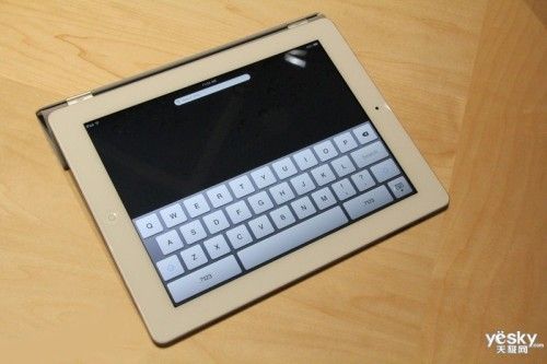 更轻薄更便携 苹果iPad 2降至3999元_笔记本