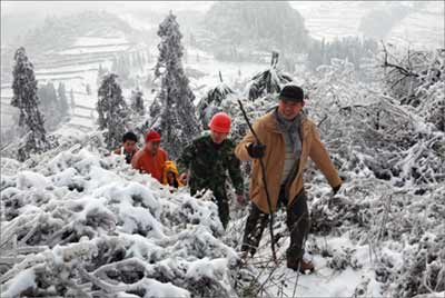 2008年初,中国遭遇百年不遇的雪灾,四川最严重省份之一