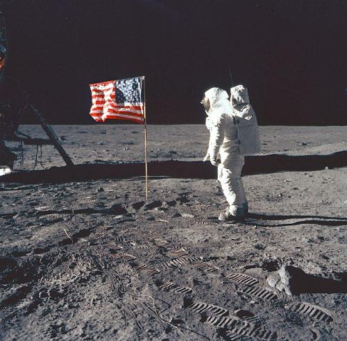 美国可能放弃登月改登小行星(组图)