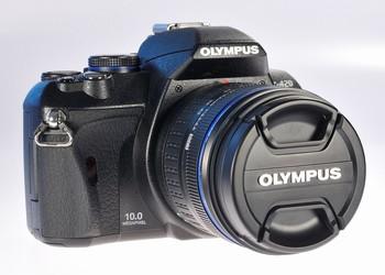 ���ŵ����῵D60�ԱȰ��ְ�˹E420����