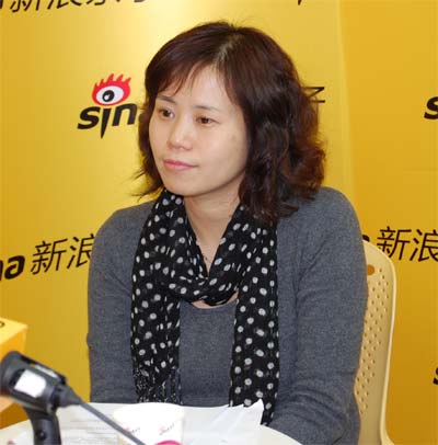 嘉宾介绍:海燕出版社首席策划编辑郑颖(图)