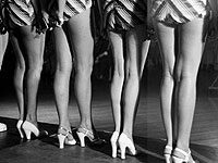 1949���������ȴ�����̨��