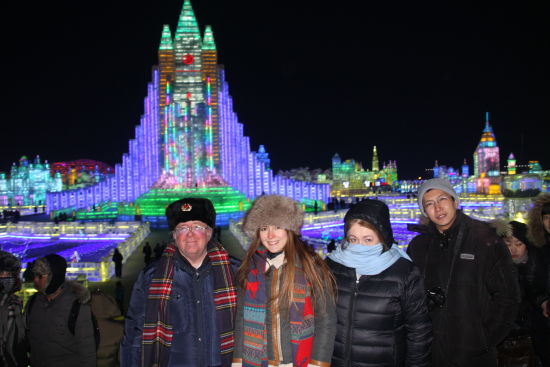 中国智利友好协会参观哈尔滨国际冰雪节
