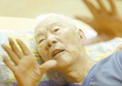 柏杨忧心时局住院:现在的“总统”比较粗鲁