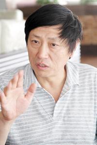 第七届茅盾文学奖入围作品:机器(肖克凡)
