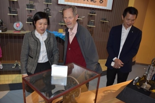 天天洗衣牵手美国工程院院士 加大中美产学研