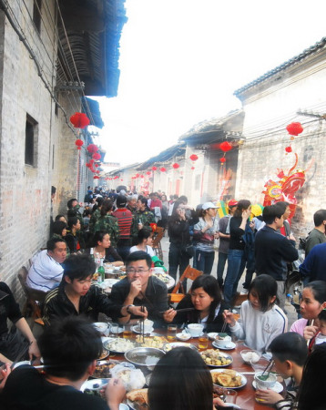 潮 宾阳炮龙节好戏连台_南宁--和谐宜居 中国绿