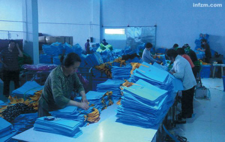 江苏盱眙:妈妈工人登场_地方经济