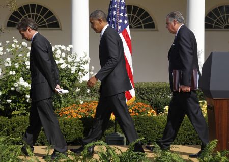图文:走路都很团结的奥巴马团队