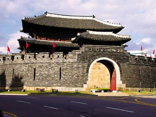 世界遗产水原华城八达门 探访首尔古建筑 看韩国怎么保护世界遗产