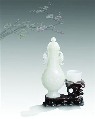 白玉瓶及琴炉 