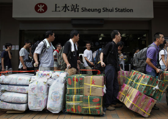水货客目标越来越广泛,备受困扰的香港居民认