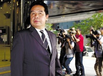 英超球队伯明翰前老板杨家诚 英超球队伯明翰前老板杨家诚