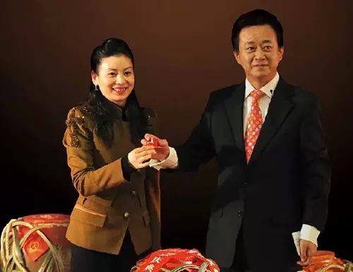 著名主持人朱军先生与国窖1573