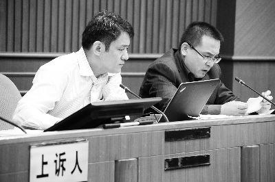 方舟子崔永元微博互掀骂战 二审开庭均称一审