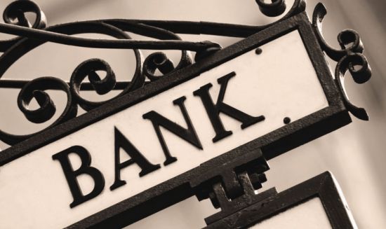 国际银行业遭遇空前困境的警示