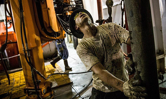 22日外媒头条:美欧市场动荡导致中国股市重跌