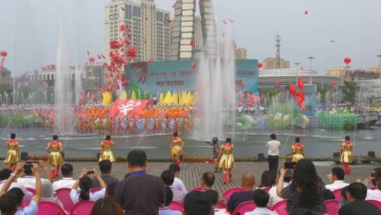 盱眙龙虾节开幕式现场。 盱眙龙虾节开幕式现场。