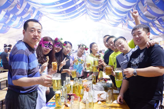 哈尔滨国际啤酒节现场 哈尔滨国际啤酒节现场