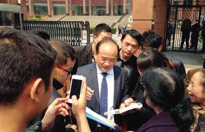 兰世立出狱七个多月后与谢小青当庭对质 互指违约|兰世立|东星|谢小青_新浪财经_新浪网