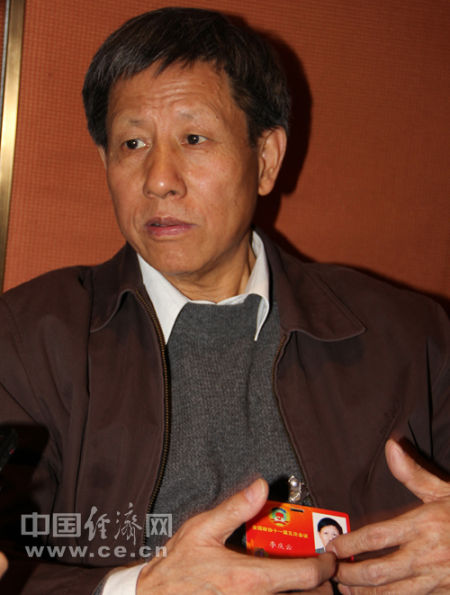 GDP还要考核吗_中国gdp增长图