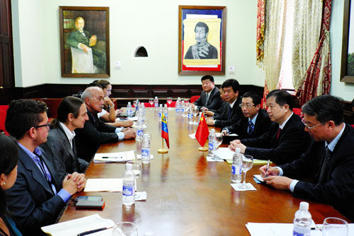 工信部副部长:中国愿与委内瑞拉共同推动民生