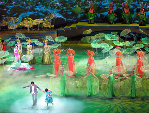 西博会开幕式:开场歌舞《梦想天堂》(组图)__新浪网