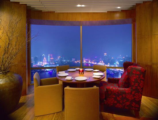 最佳酒店外餐候选:上海外滩茂悦大酒店-非常时