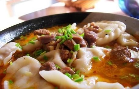 粉汤饺子 宁夏美食之粉汤饺子:味酸辣可口(组图)
