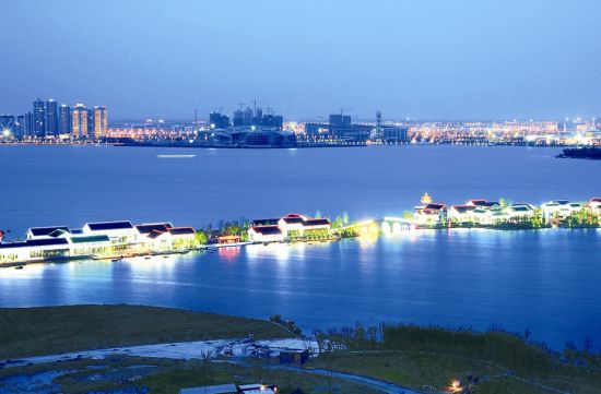 湖泊中的后起之秀 金鸡湖:湖泊中的后起之秀(图)