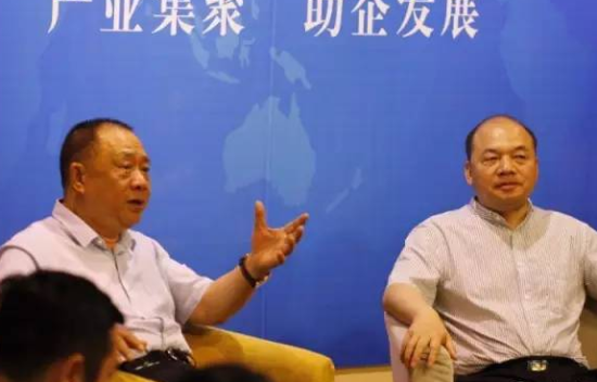老杨会客厅对话现场 杨建国对话陈泽民:要做地热第一个吃螃蟹的人