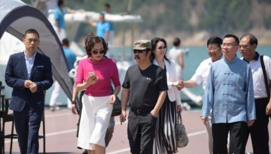 活动现场 “东方女神·美德中国”大型公益直播真人秀在京启动