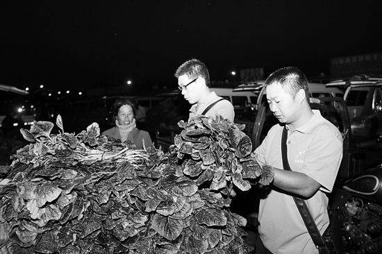 蔬菜直通车开到家门口_生活消费-消费