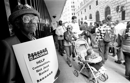 美参院通过1000亿美元减税法案_美股新闻