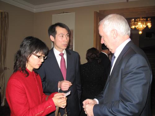 פ��������ʹ����ΰ������������뵽���д���