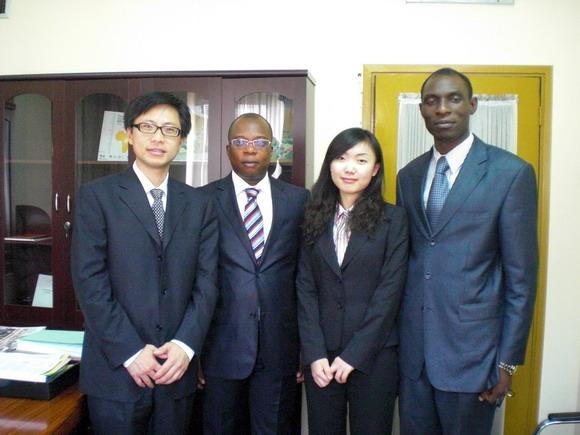中国进出口银行优惠贷款部工作组访问喀麦隆_