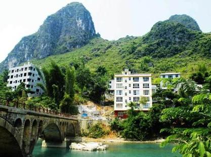 净尔美揭秘:广西巴马长寿村的风水传说_产经