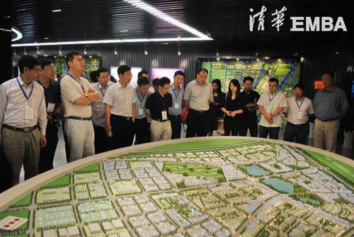 清华emba天津行:忆往昔岁月 看今朝变化_清华