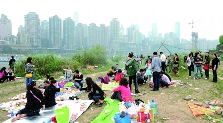 重庆清明节3天旅游收入11.99亿元_地方经济