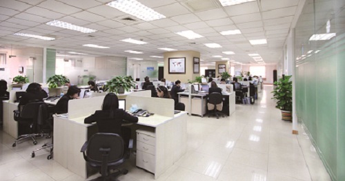 环球移民武汉分公司耀世启幕_滚动新闻