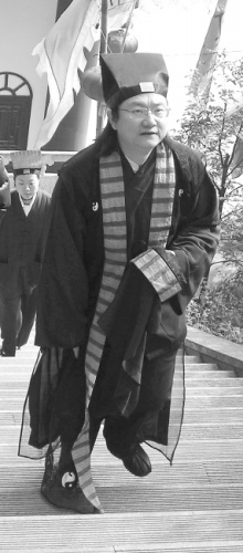 李一入主重庆两座寺庙前 副市长曾为其打招呼