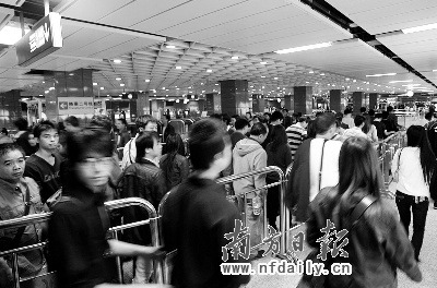 网友希望广州公交地铁免费改补贴方案细化(图)