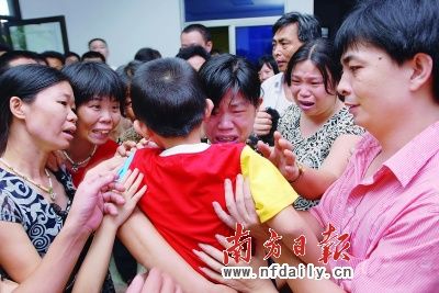 网络谣言调查:新媒体变革考验政府危机公关能力